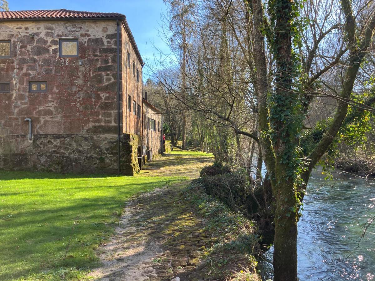 Casa Rio Vez - Riverfront Arcos de Valdevez Bagian luar foto